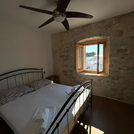 House Lanterna With Indoor Jacuzzi * Lovište