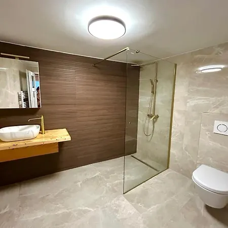 House Lanterna With Indoor Jacuzzi Appartement *