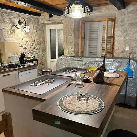 Appartement House Lanterna With Indoor Jacuzzi *