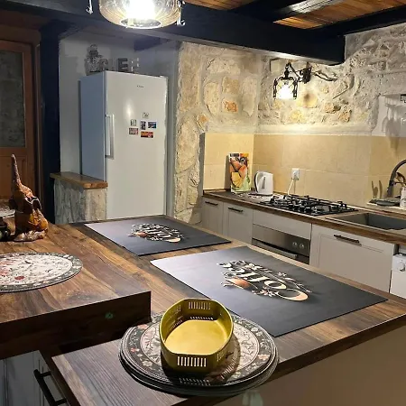 House Lanterna With Indoor Jacuzzi 公寓 *