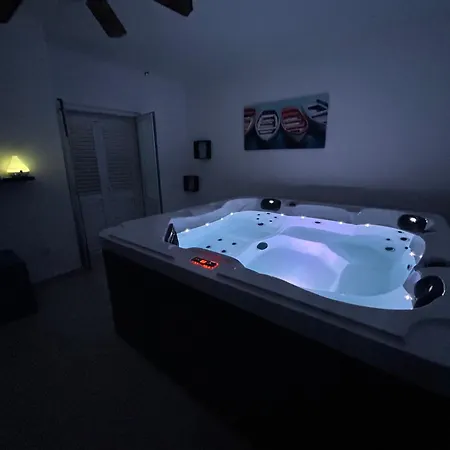 Appartement House Lanterna With Indoor Jacuzzi Lovište