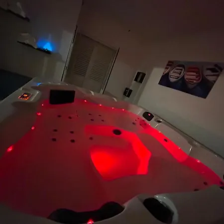 House Lanterna With Indoor Jacuzzi *