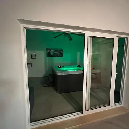 House Lanterna With Indoor Jacuzzi * Lovište
