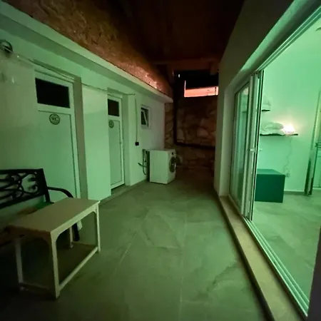 House Lanterna With Indoor Jacuzzi Appartement *
