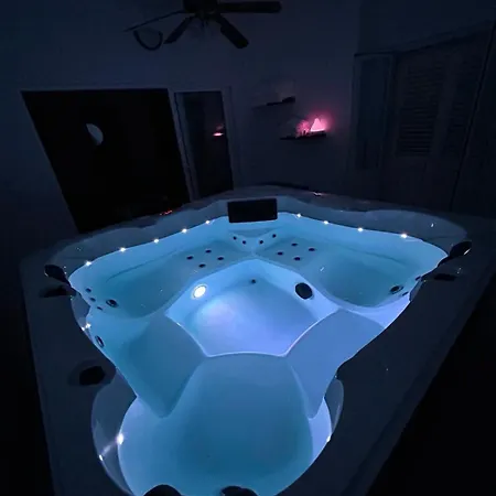 House Lanterna With Indoor Jacuzzi *